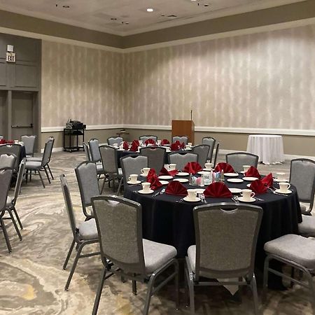 Doubletree By Hilton Tucson-Reid Park Hotel Buitenkant foto