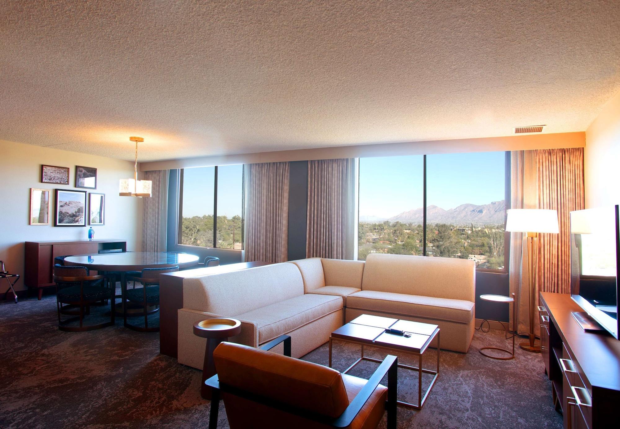 Doubletree By Hilton Tucson-Reid Park Hotel Buitenkant foto