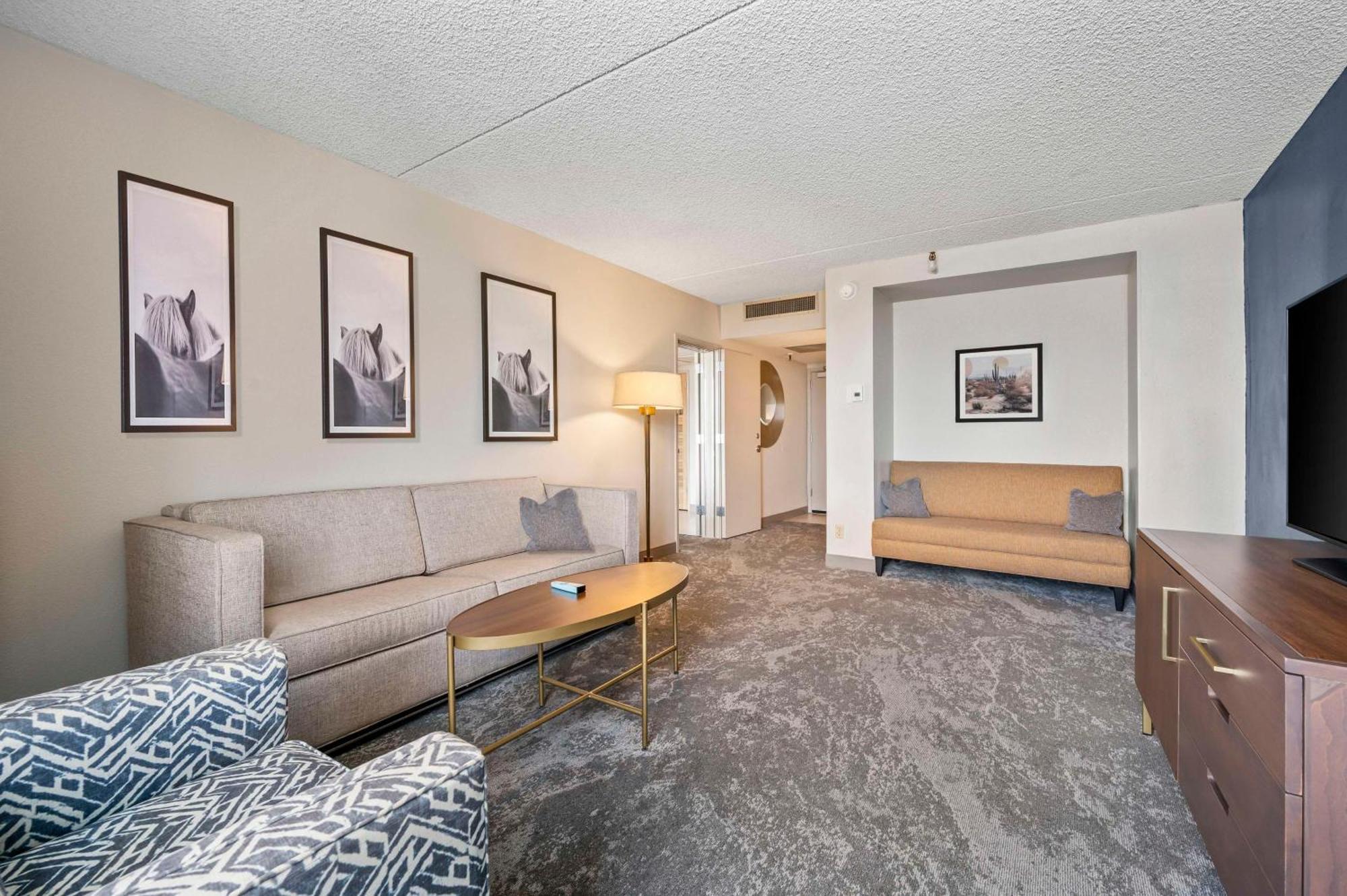 Doubletree By Hilton Tucson-Reid Park Hotel Buitenkant foto