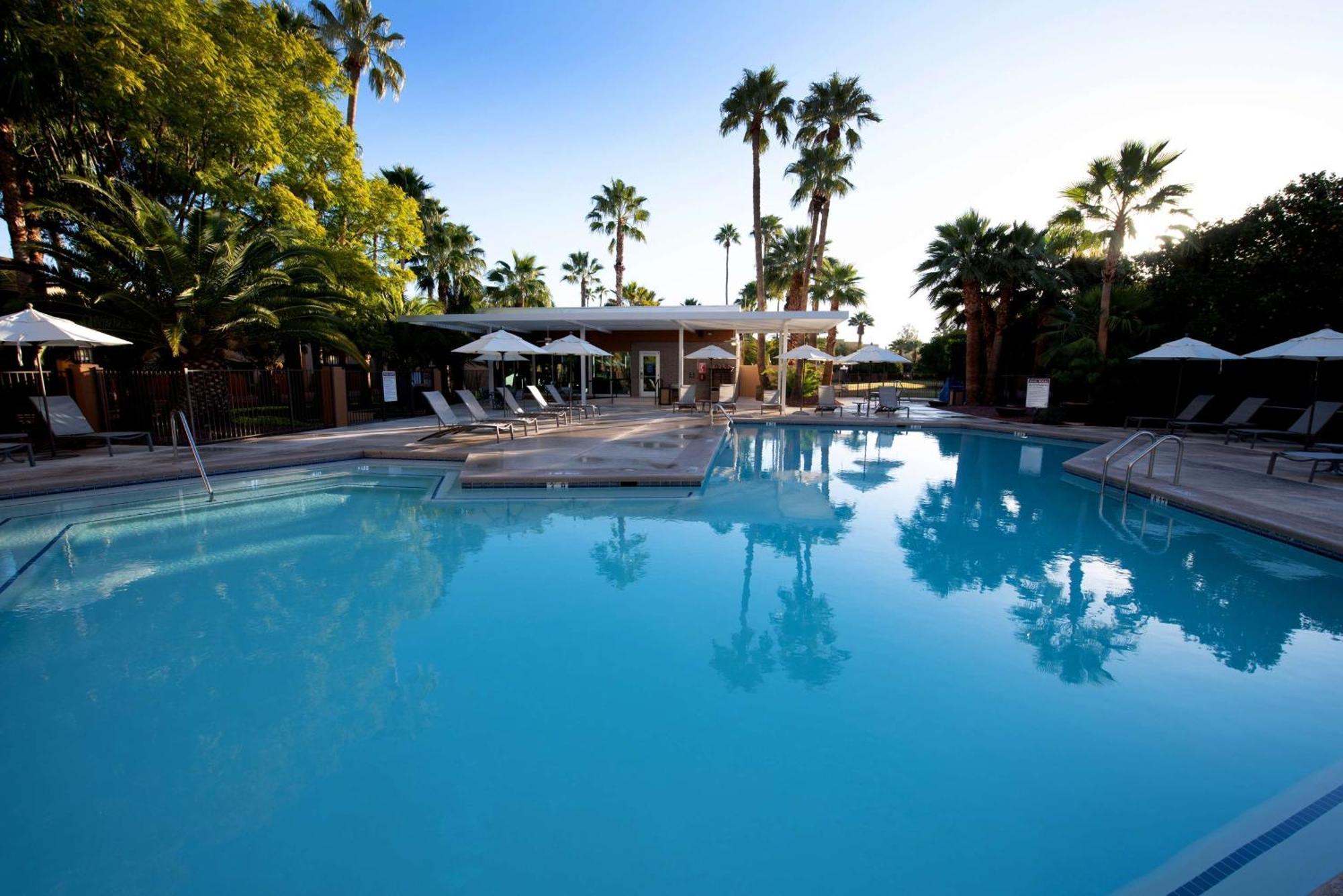 Doubletree By Hilton Tucson-Reid Park Hotel Buitenkant foto