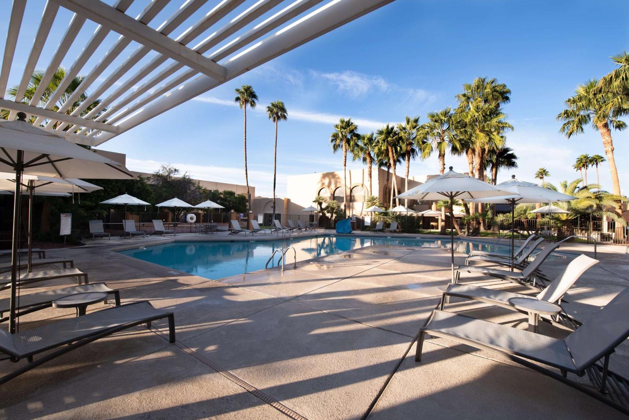 Doubletree By Hilton Tucson-Reid Park Hotel Buitenkant foto